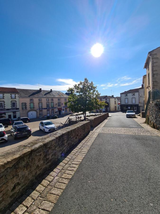 Gite Le Haut Du Pave 3 A 7 Chambres 6 A 14 Couchages, 3 Min Du Puy Du Fou Les Épesses Kültér fotó